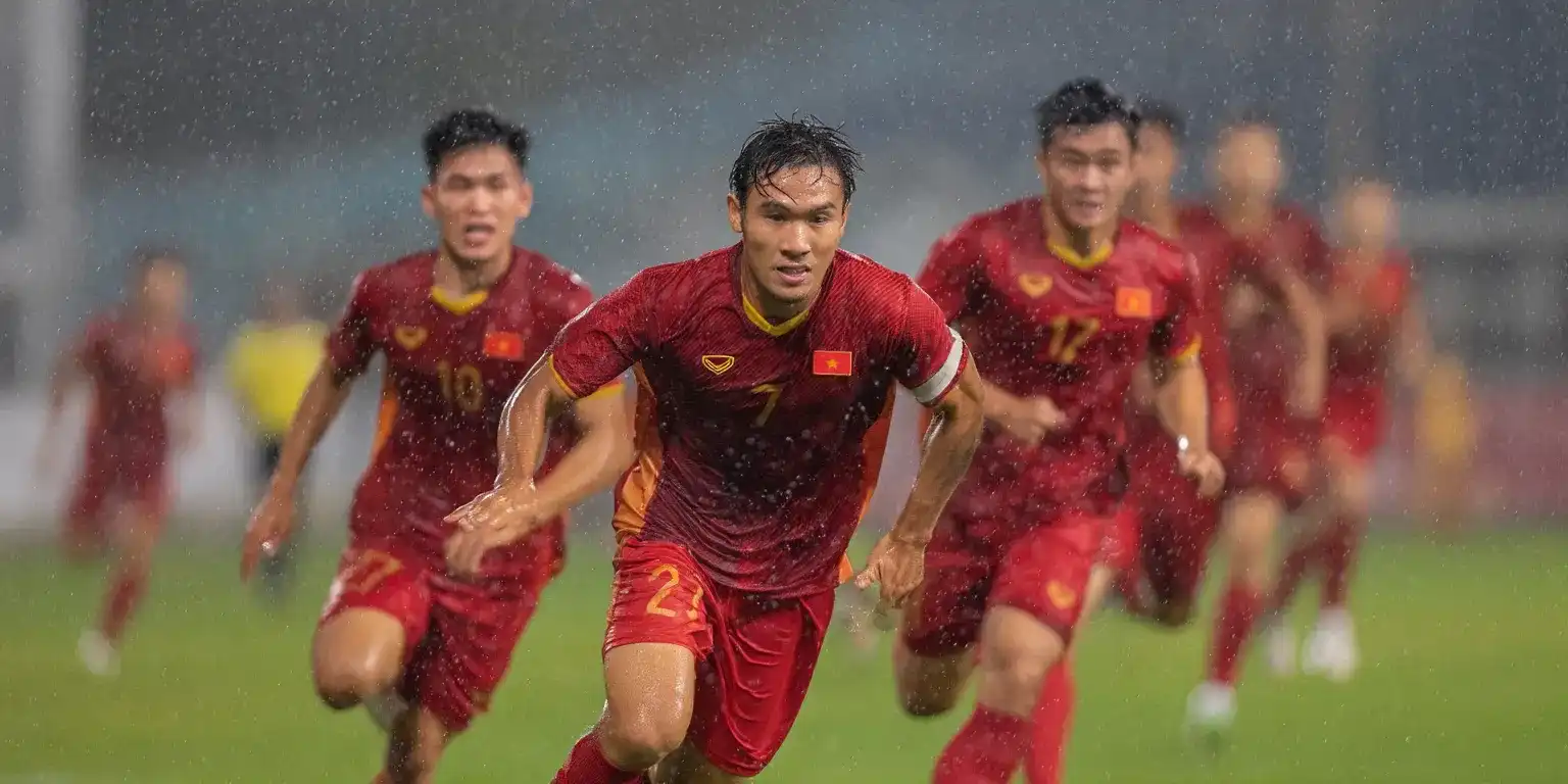 kayu33 — E-Sukan
